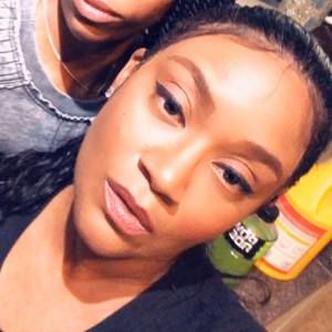 Meet your Posher, Janel